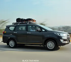 Experience the Vibrant city of Agra with Black taxi India