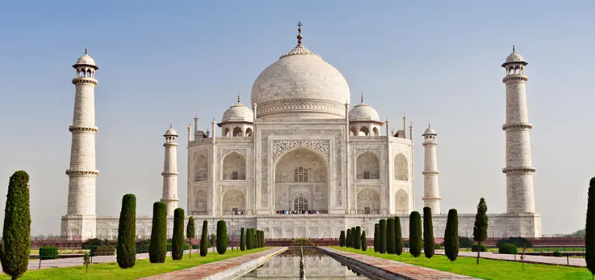 Mathura, Vrindavan & Agra: Unlock Divine Bliss with Our Attractive Discounts! 3 affordable trip to Agra - Taj Mahal