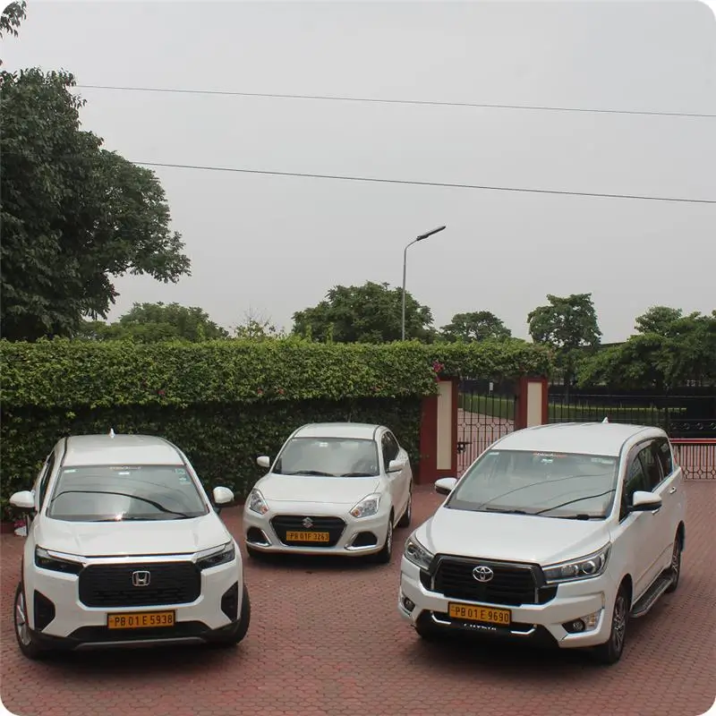 Employee Transportation Service in Chandigarh 2